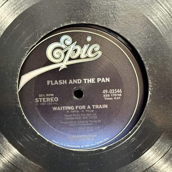 Flash And the Pan / Waiting for a train - Imagen 2