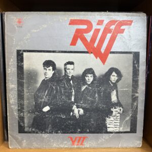 Riff / VII