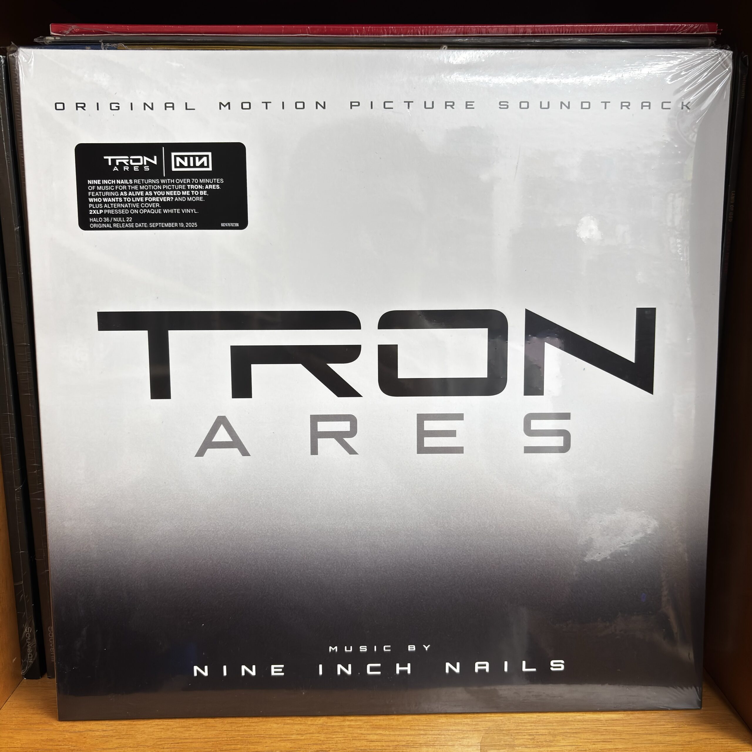 OST – Tron Ares | music by Nine Inch Nails