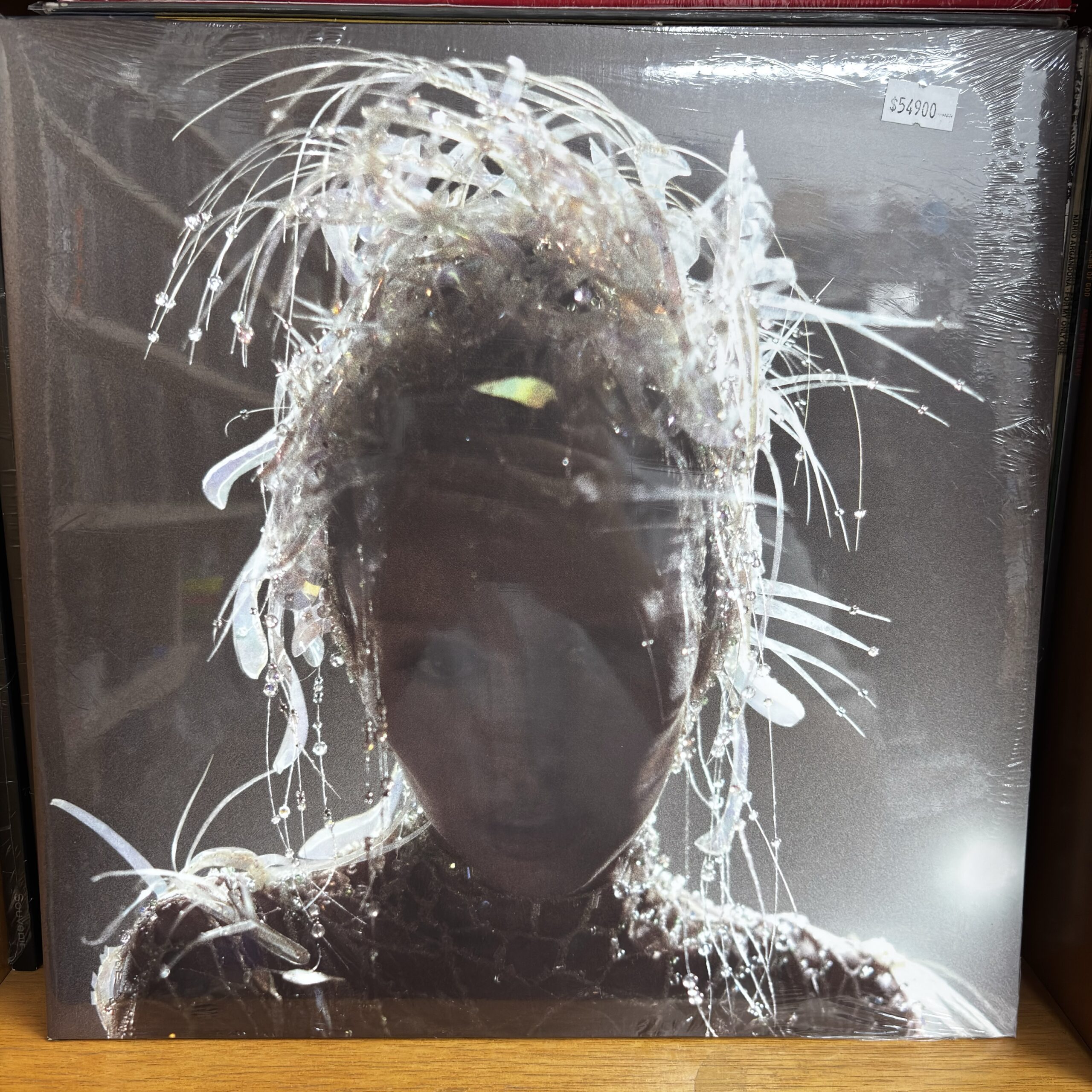 Miley Cyrus | something beautiful